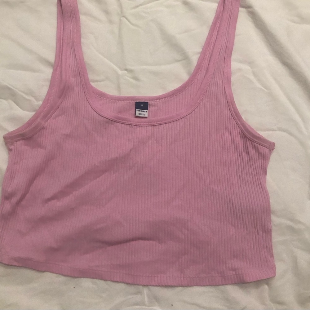 Old Navy cropped pink rubbed tank